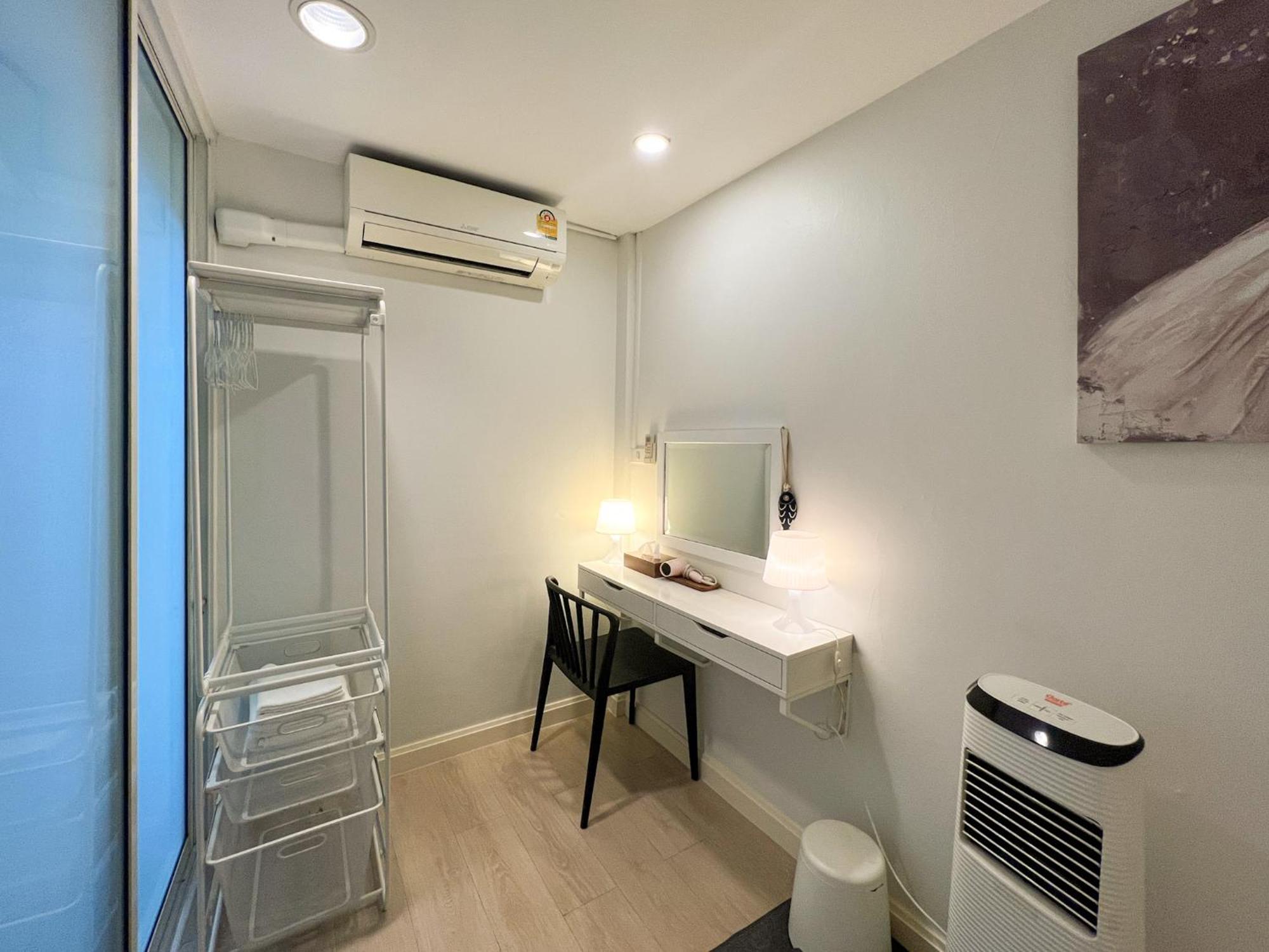 Neveu Premier Residence : Ratchada Bangkok Buitenkant foto
