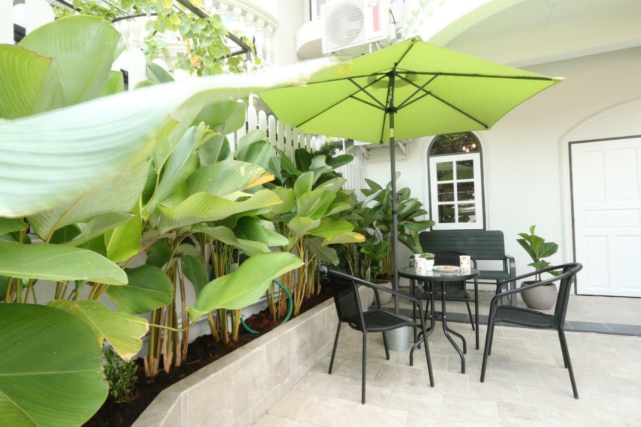 Neveu Premier Residence : Ratchada Bangkok Buitenkant foto