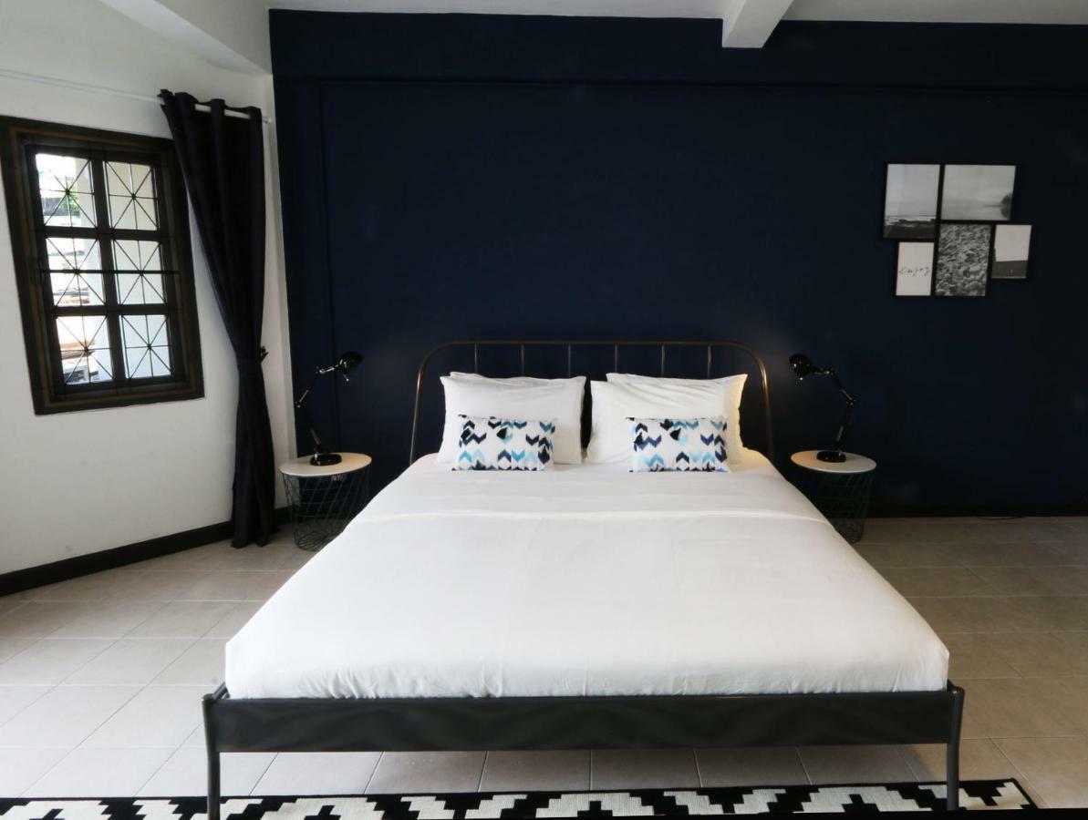 Neveu Premier Residence : Ratchada Bangkok Buitenkant foto